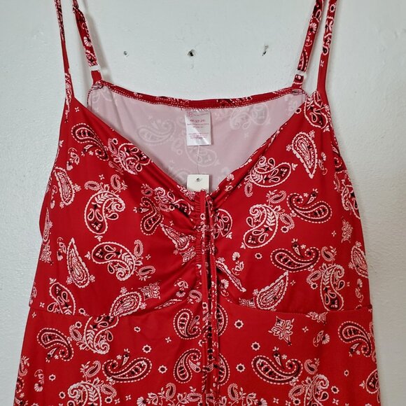 Women's Dress Red Bandana Hankie Hem Dress Junior Size 3X No Boundaries - Picture 6 of 9